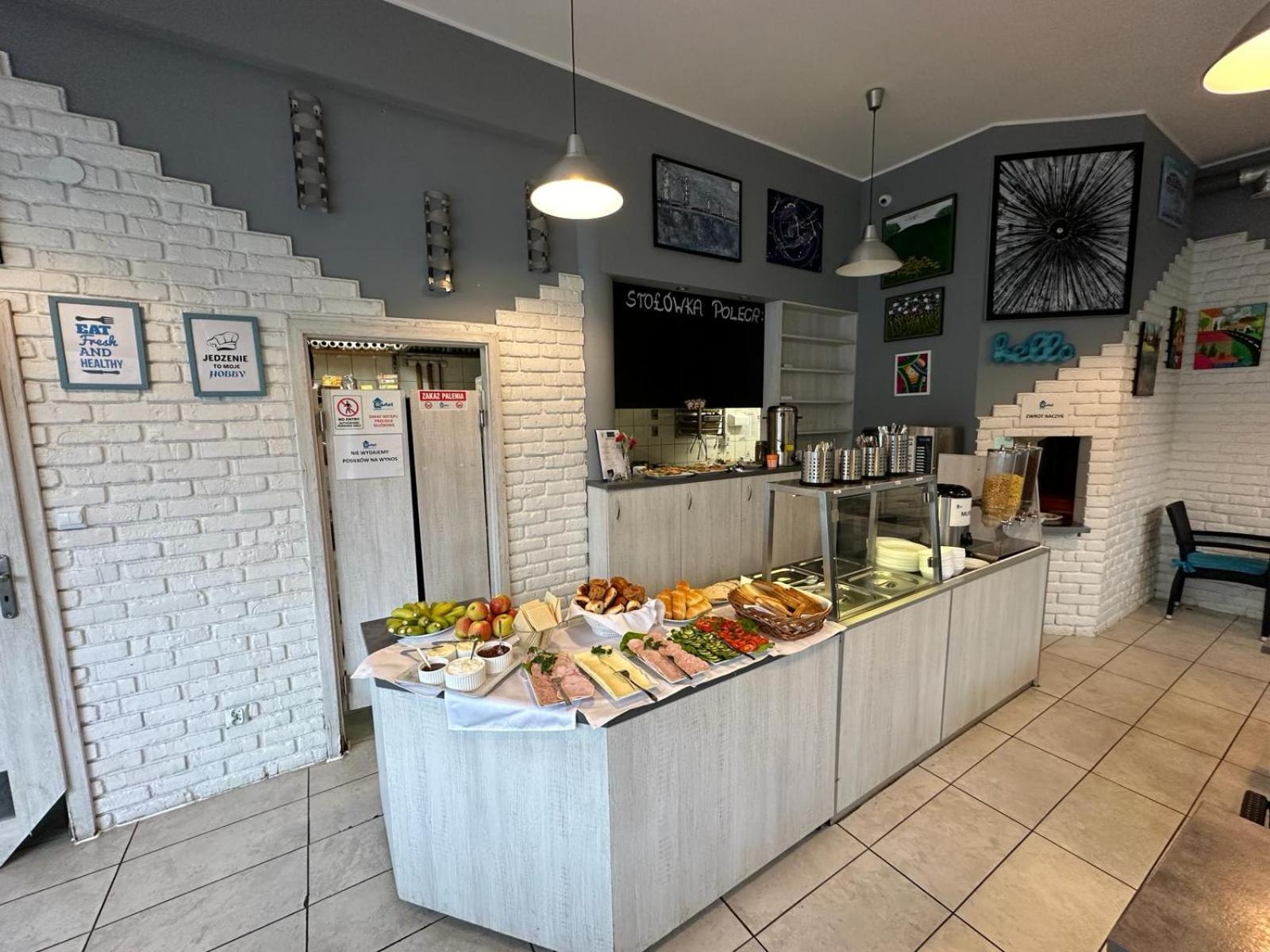Hostel Centrum Radom Exteriör bild